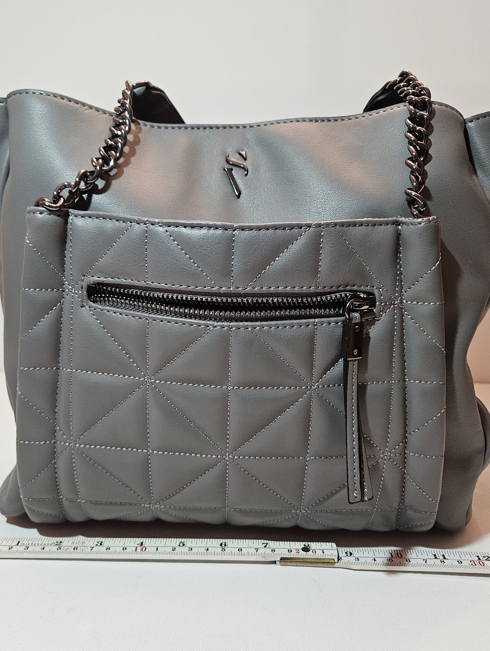 Simply Vera Vera Wang Quilted Faux Leather Chain Strap Shoulder Bag Gray Gunmeta